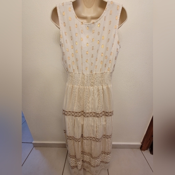 Dress Naoo Sleeveless Maxi Dress - Picture 7 of 8